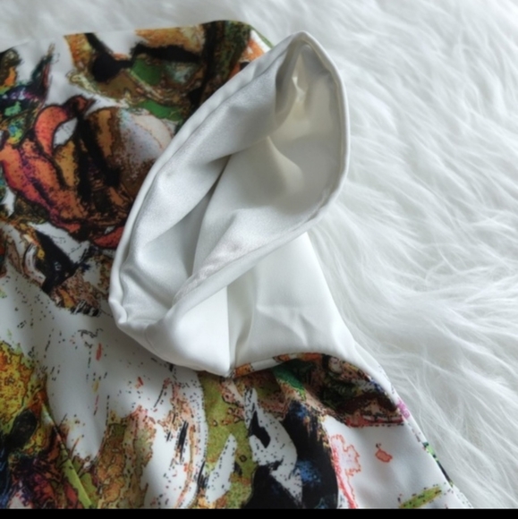 Abstract Print Soft Mini Dress - Picture 8 of 8